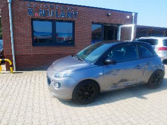 Schadeauto Opel Adam  2019/4