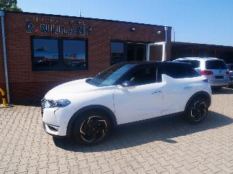 Unfallwagen DS Automobiles DS 3 Crossback LEER LED VIRTUAL COCKPIT 2022/3