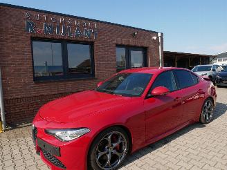 Avarii autoturisme Alfa Romeo Giulia VELOCE Q4 BI-XENON LEER APPLE CARPLAY 4x4 2019/7