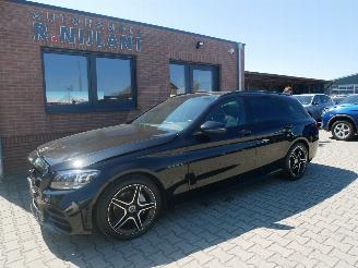 Schadeauto Mercedes C-klasse C 220 d T AMG LED PANORAMADAK ALCANTARA 2020/10