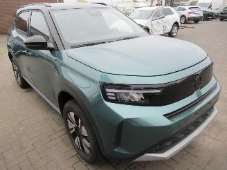 krockskadad bil auto Opel Frontera 1.2T 136 eDTC Aut. 18980km!!  MildHybrid Climat Navi Camera Stoel/Stuur-Verwarming ...... 2025/8