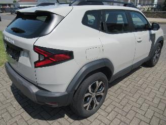 Schadeauto Dacia Duster ECO-G Lpg Gas+Benzine 15.192km!! Airco Camera Navi - Android Auto/Apple Carplay 2025/7