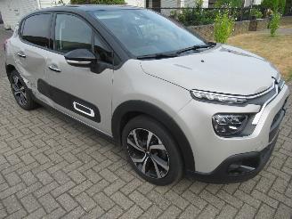 Citroën C3 1.2 PureTech Start&Stop 27.700km!! Airco-Aut Navi HalfLeer Keyless-Start Parktronic CruiseControl picture 6