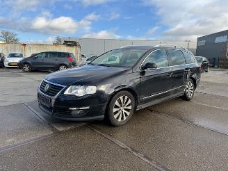 krockskadad bil auto Volkswagen Passat 1.4 TSI Variant 2010/5