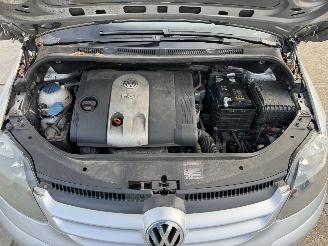 Volkswagen Golf plus 1.6 FSI picture 10