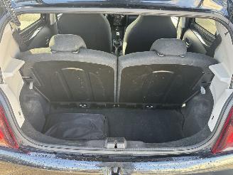 Peugeot 108 1.0 e-VTI ALLURE picture 15