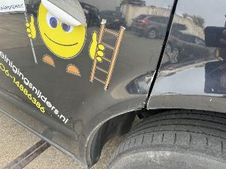 Volkswagen Transporter 2.0 TDI L2H1 DC Highline picture 20