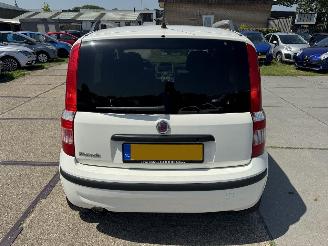 Fiat Panda 1.2 Emotion picture 12