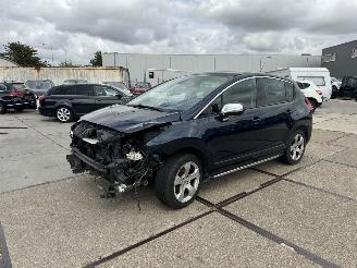 Damaged car Peugeot 3008 1.6 THP GT Aut. 2010/9
