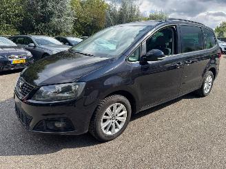 Auto incidentate Seat Alhambra 1.4 150pk 7 zits Pano Automaat NAVI Apple car play Keyless go & Entry 2021/6