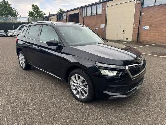 uszkodzony samochody osobowe Skoda Kamiq Ambition Pano Automaat Stoelverwarming 2024/6