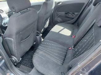 Opel Corsa 1.4i  5 deurs + apk 1250 minimum prijs picture 8