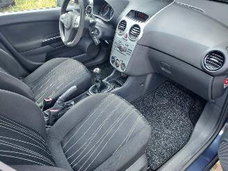 Opel Corsa 1.4i  5 deurs + apk 1250 minimum prijs picture 7