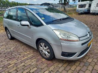 skadebil auto Citroën C4-picasso 1.8iAmbiance 7 persoons + Apk   500 euro minimum prijs 2006/10
