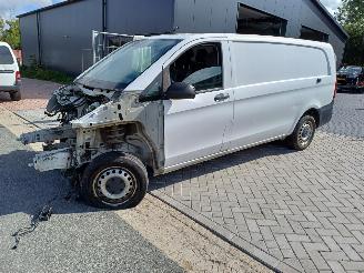 disassembly passenger cars Mercedes Vito 116 2017/1