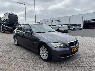 Coche accidentado BMW 3-serie 318 i AIRCO 2008/1