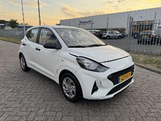 krockskadad bil auto Hyundai I-10 1.0 46Kw Navi  286 KM!!!! 2025/1