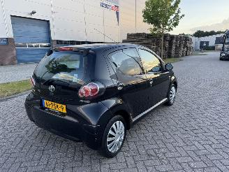 Toyota Aygo 1.0 12V 50kw AIRCO picture 6