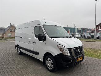 damaged commercial vehicles Nissan Interstar 2.3 DCI 99Kw  L2-H2 2023/10