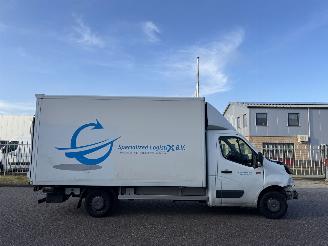 krockskadad bil bedrijf Renault Master 2.3 DCI 120kW AIRCO 2016/9