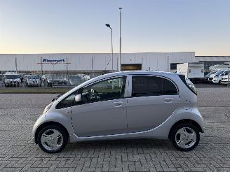 uszkodzony samochody osobowe Mitsubishi I miev  2011/1