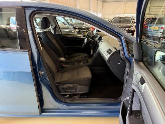 Volkswagen Golf 1.6 TDI 81kw AIRCO - NAVI picture 21