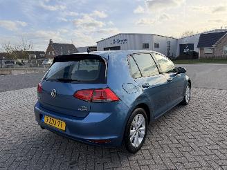 Volkswagen Golf 1.6 TDI 81kw AIRCO - NAVI picture 3