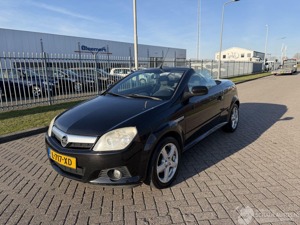Opel Tigra Twin Top 1.4 16V