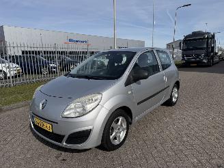 Avarii autoturisme Renault Twingo 1.2 Athentique AIRCO 2008/5