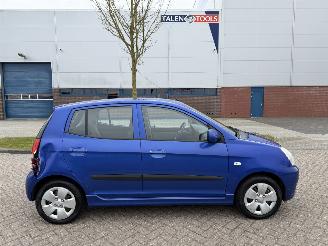 Kia Picanto 1.0 45Kw picture 5