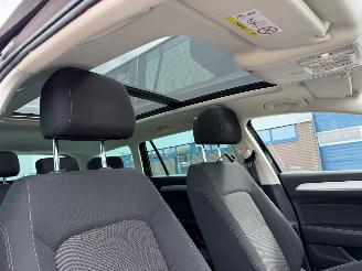Volkswagen Passat 1.6 TDI 88Kw DSG Clima - Navi picture 24