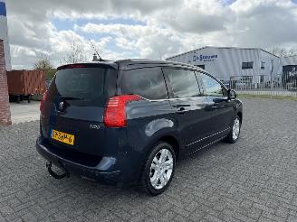 Peugeot 5008 1.6 AUTOMAAT 7-Persoons picture 3