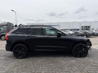 Volvo Xc-60 2.0 T8 AWD Plug-in Hybrid Black Edition picture 37