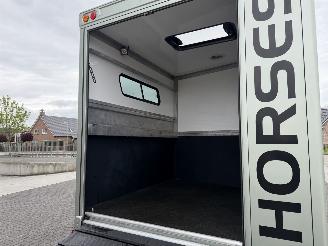 -  RJH  Paardentrailer met living picture 43