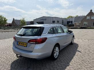 Opel Astra 1.6 CDTi  Clima - Navi - Euro6 picture 3