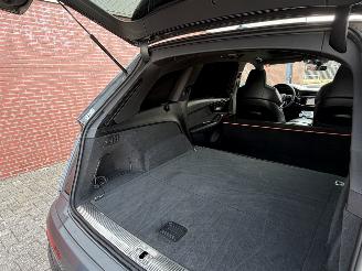 Audi SQ7 4.0 V8 TDI Grijs Kenteken picture 29