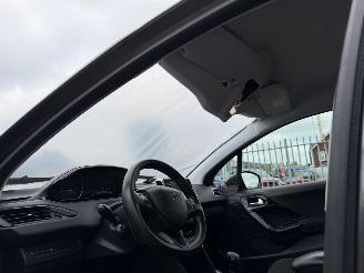 Peugeot 208 1.6 HDI 74Kw Navi - Airco picture 17