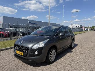 Schadeauto Peugeot 3008 1.6 VTi  Clima Euro5 2010/6