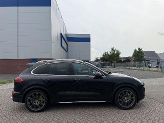 Porsche Cayenne 3.0 S E-Hybrid picture 4