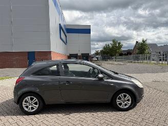 Voiture accidenté Opel Corsa 1.3 CDTi EcoFlex Cosmo  AIRCO 2010/12