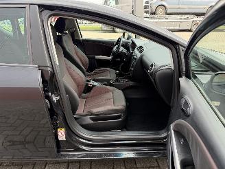 Seat Leon 1.6 Sport 75Kw AIRCO picture 17