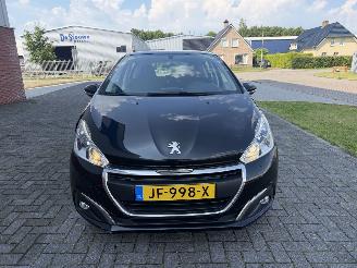 Peugeot 208 1.2 Pure Tech 60Kw AIRCO picture 8
