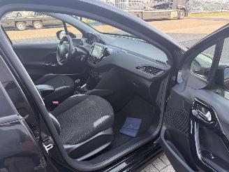 Peugeot 208 1.2 Pure Tech 60Kw AIRCO picture 17