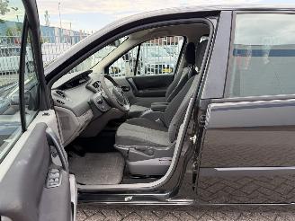 Renault Scenic 1.6 16V 82Kw Clima picture 12