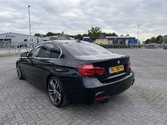 BMW 3-serie 330i M Sort picture 3