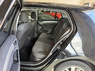 Volkswagen Golf 1.2 TSI 81Kw DSG picture 15