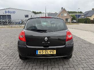 Renault Clio 1.2 TCE 74kw CLIMA picture 7