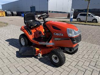 Kubota  T1670 Zitmaaier picture 9