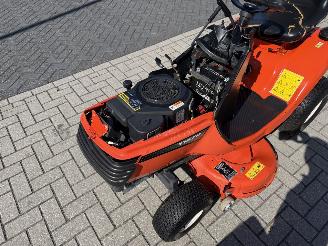 Kubota  T1670 Zitmaaier picture 16
