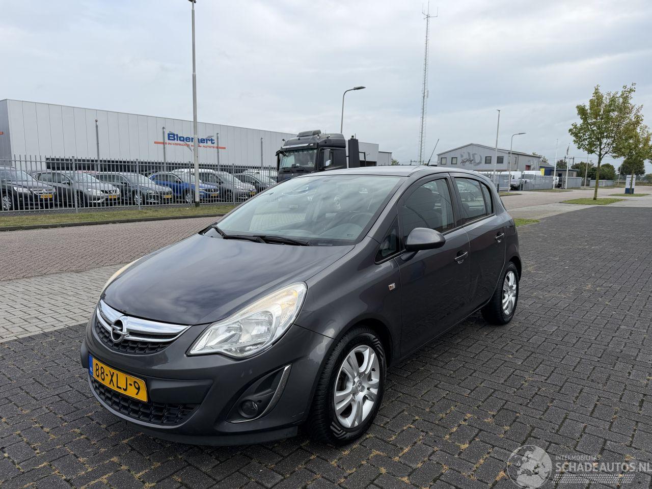 Opel Corsa 1.2 16V Anniversary Edition  AIRCO